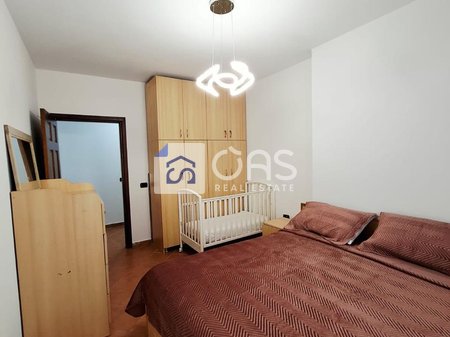 Jepet apartament me qera 2+1 Rruga Kavajes