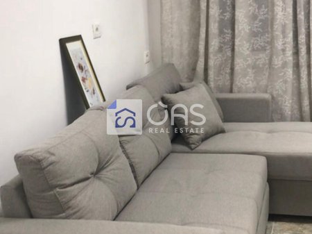 Jepet ambient me qera  2+1 tek Rruga e Dibres