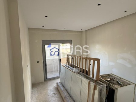 Shitet apartament 2+1+2 ne Fresk