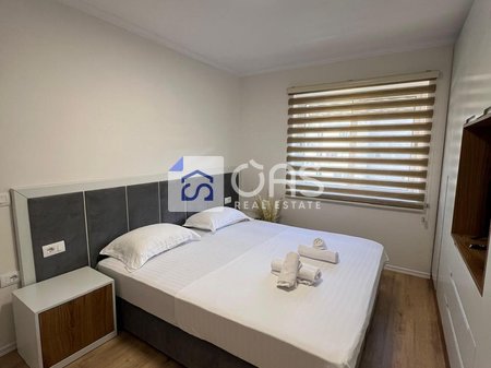 Appartamento in affitto 2+1 Komuna Parisit