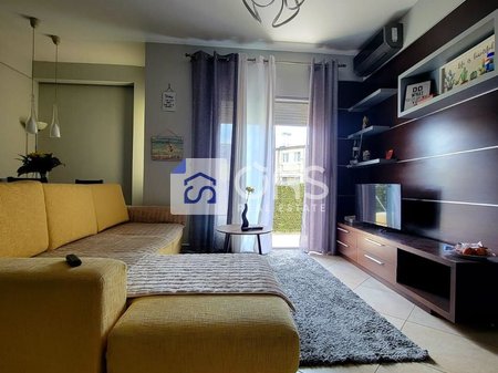 Jepet me qera apartament 1+1 Ne Ali Dem