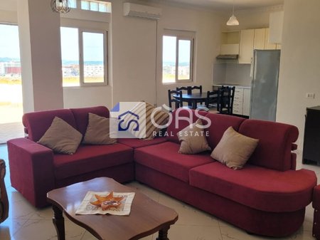 Jepet penthouse me qera 3+1 ne Porcelan