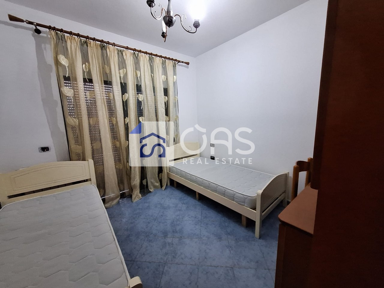 Jepet apartament me qera 2+1 Bulevard I Ri