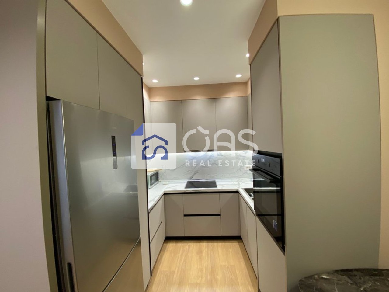 Jepet apartament e qera 2+1+2 tek Rruga e Dibres