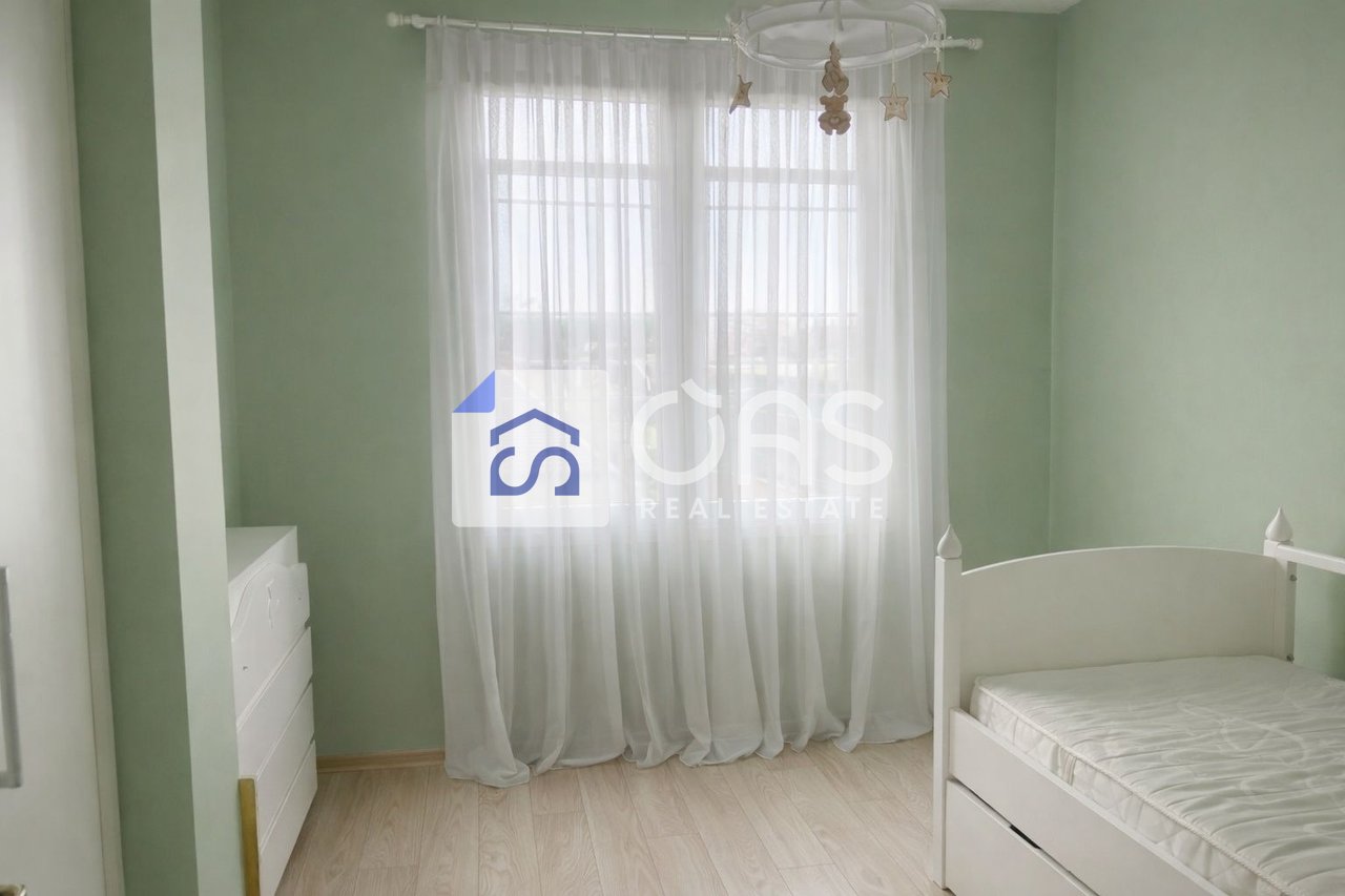 Si affitta appartamento 2+1+2 con posto auto vicino allo Zoo.