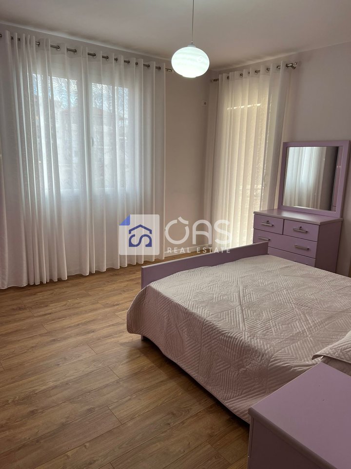Jepet me qera apartament 2+1 Te Rruga e Elbasanit