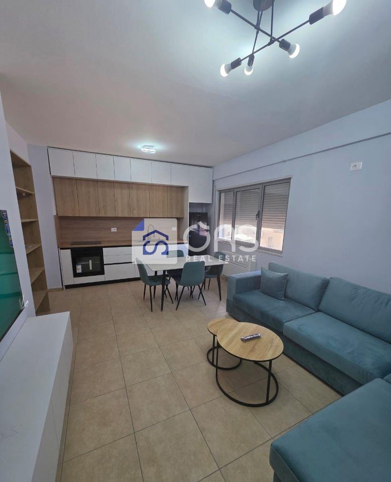 Jepet apartament me qera 1+1 Ne 5 Maj