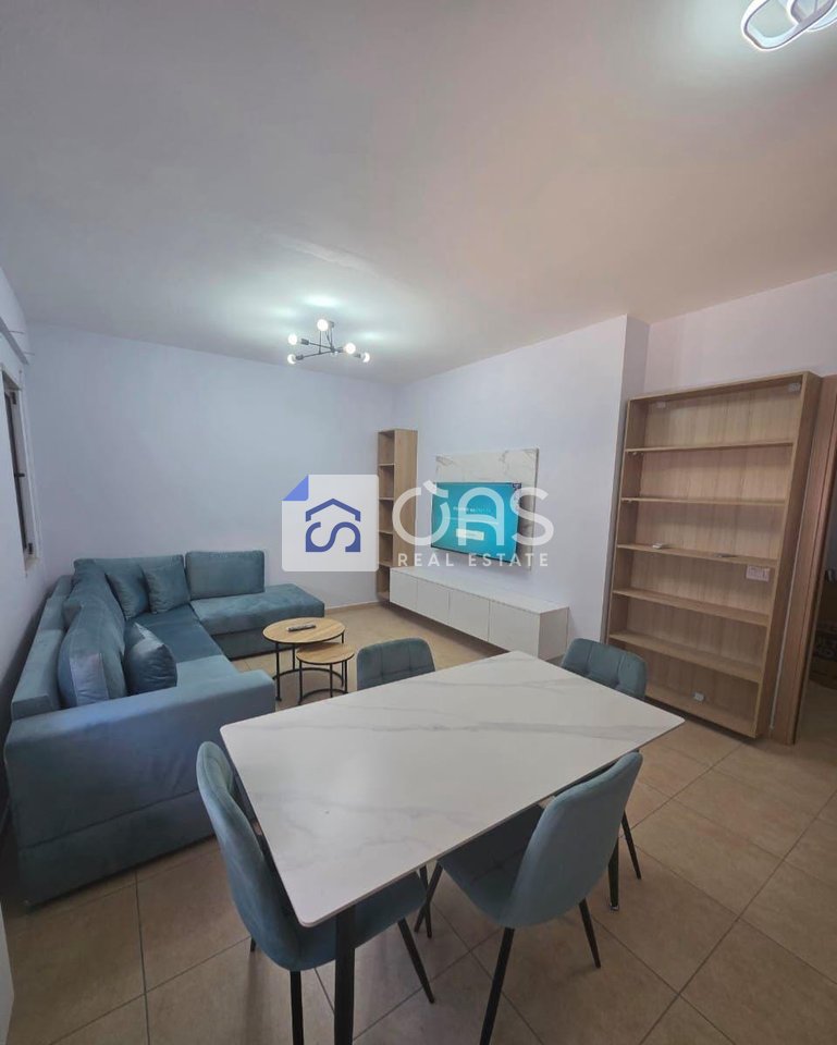 Jepet apartament me qera 1+1 Ne 5 Maj