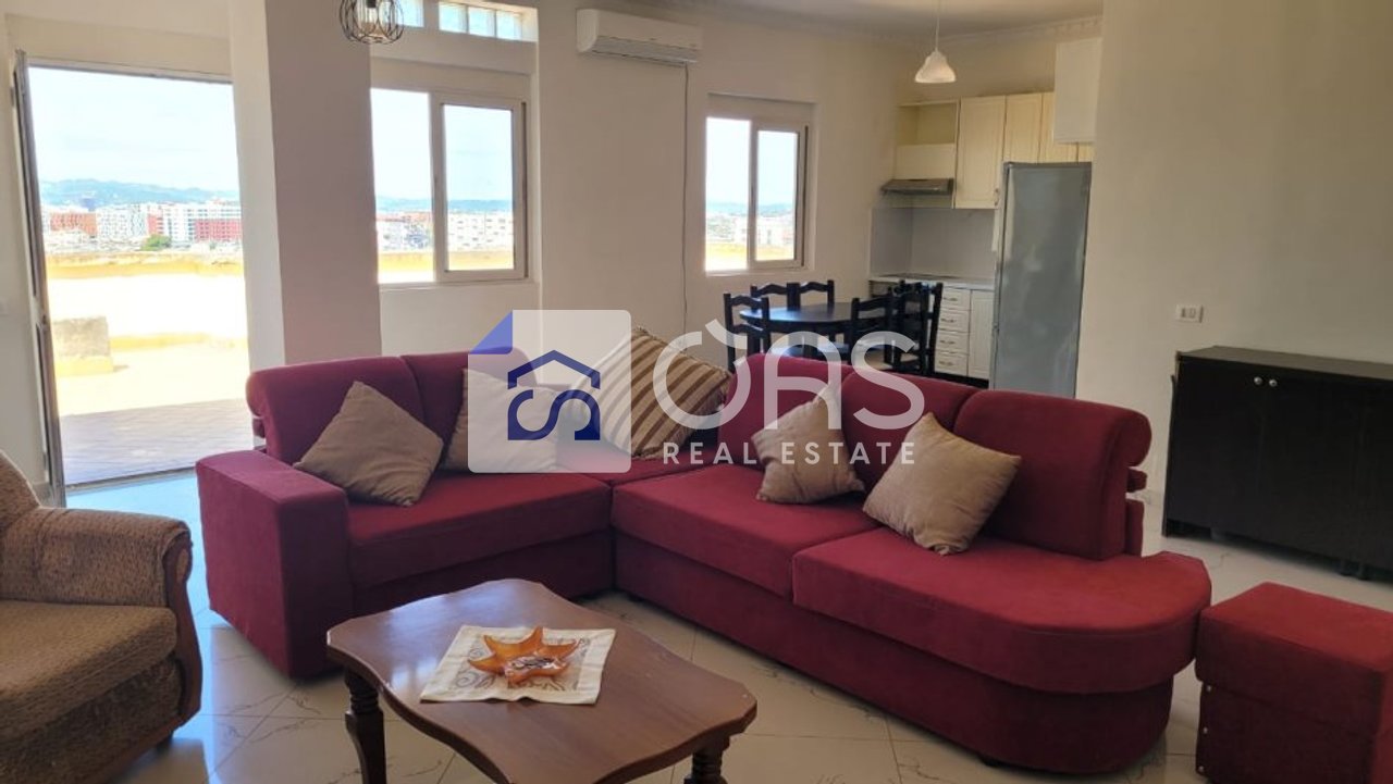 Jepet penthouse me qera 3+1 ne Porcelan