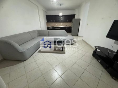 Appartamento 2+1 in affitto ad Astir