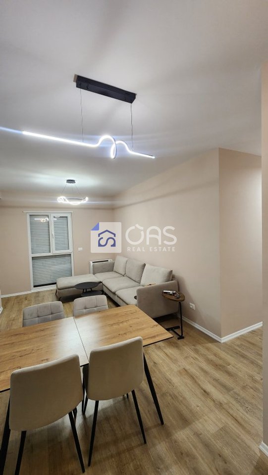 Appartamento 2+1 in affitto a Univers City