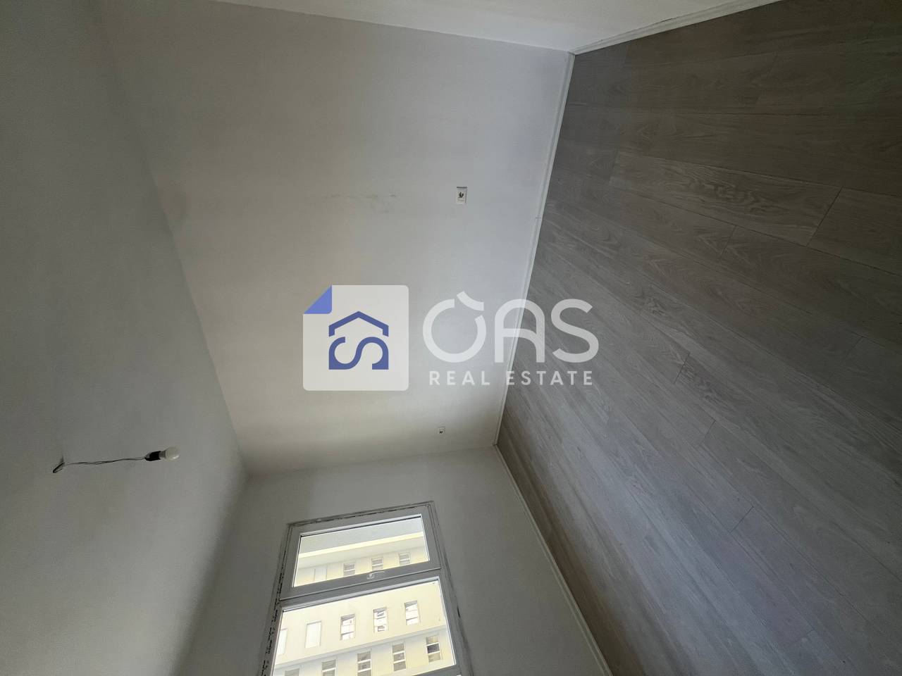 Affittasi appartamento 2+1+2+posto auto ad Astir (River Residence)