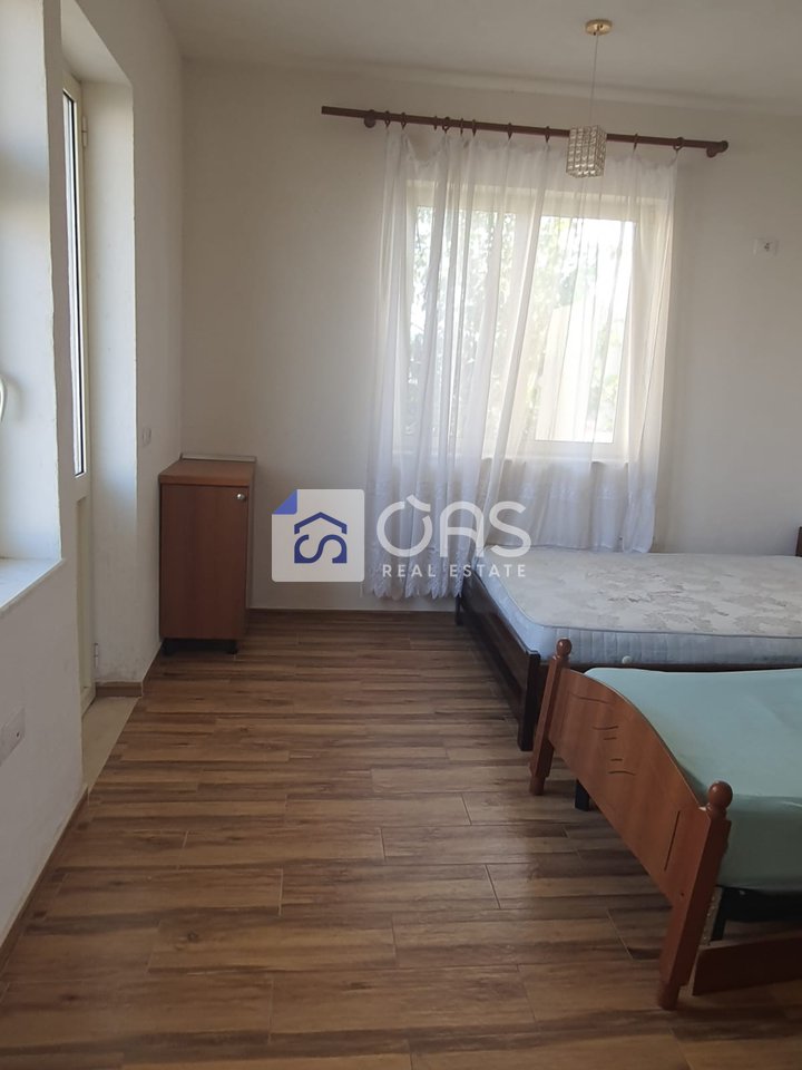Apartament 1+1 Me Qira në Tregu Elektrik, Tiranë - 300€ | 55 m²
