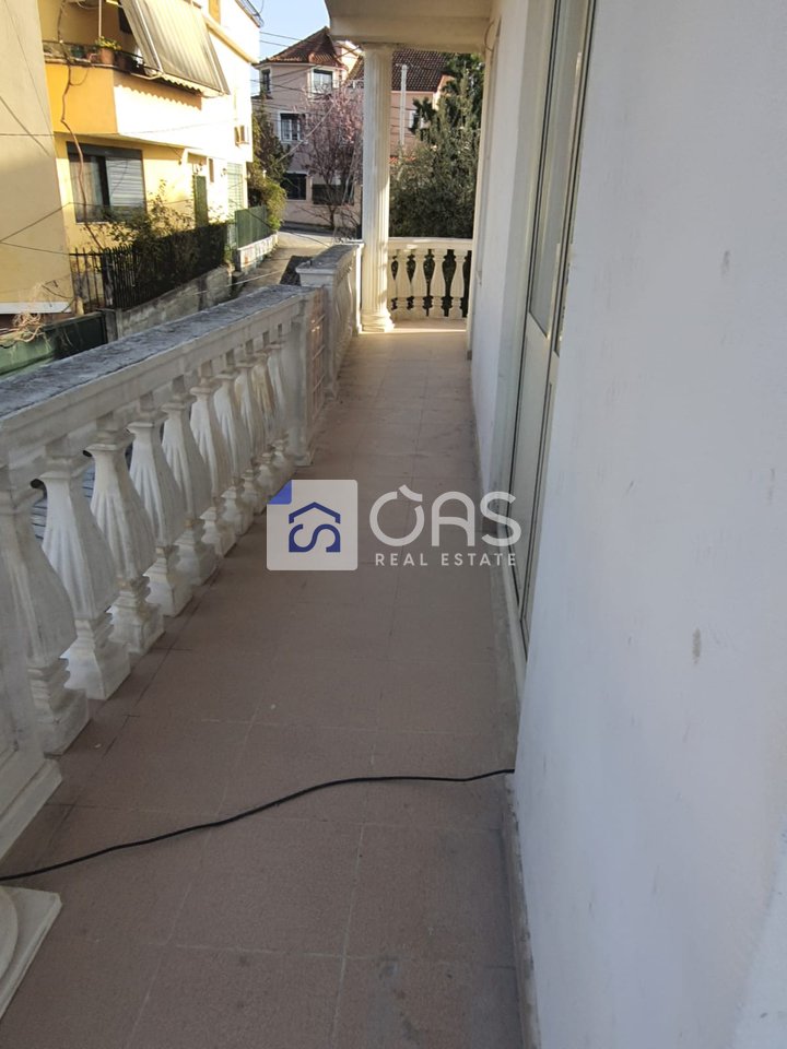 Apartament 1+1 Me Qira në Tregu Elektrik, Tiranë - 300€ | 55 m²