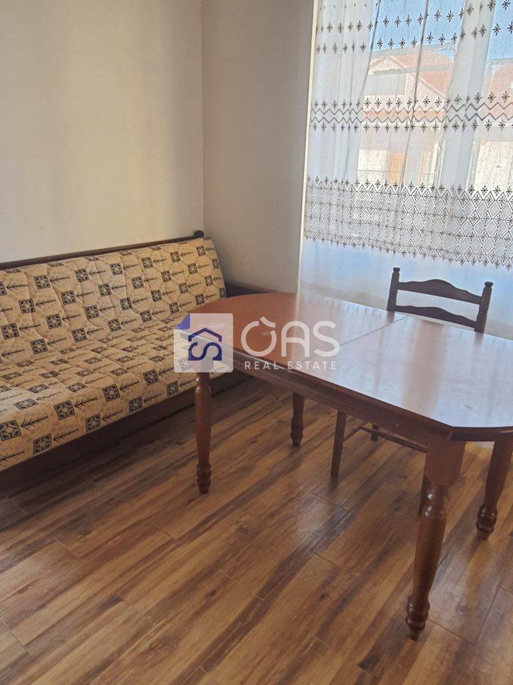 Apartament 1+1 Me Qira në Tregu Elektrik, Tiranë - 300€ | 55 m²