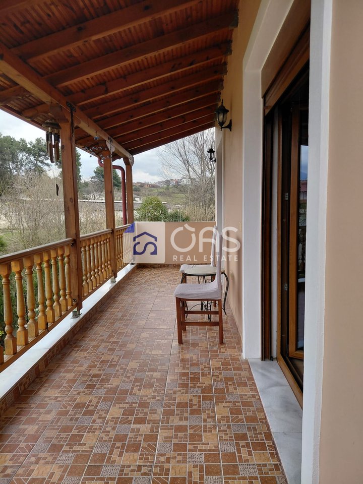 Jepet me qira duplex zona Ali Dem