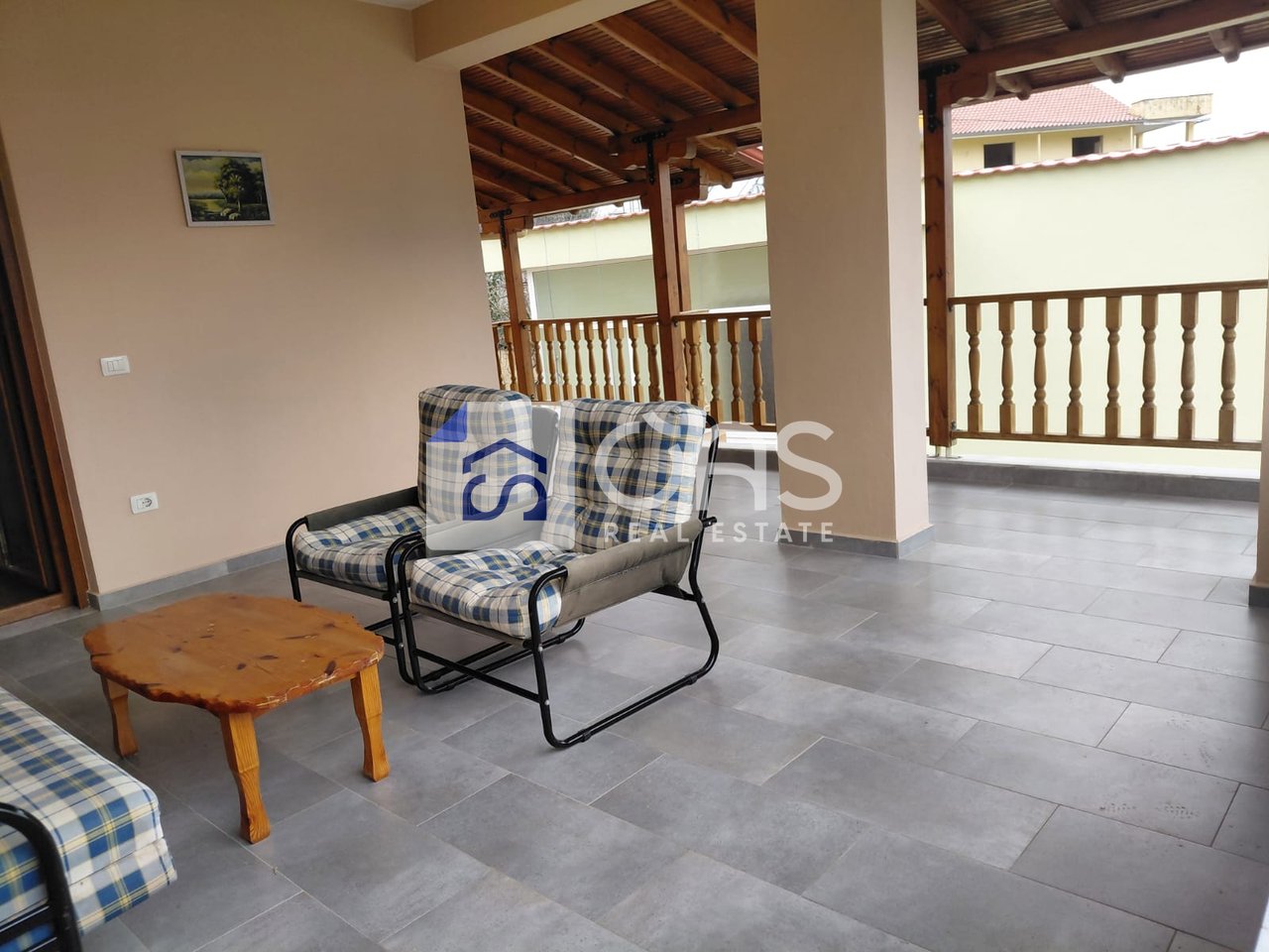 Jepet me qira duplex zona Ali Dem