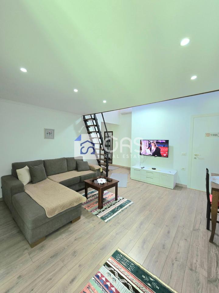 A 2+1 duplex is for rent on Durrës Street.