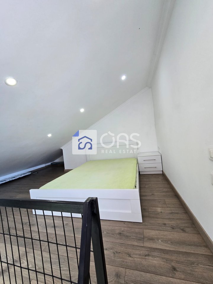 A 2+1 duplex is for rent on Durrës Street.