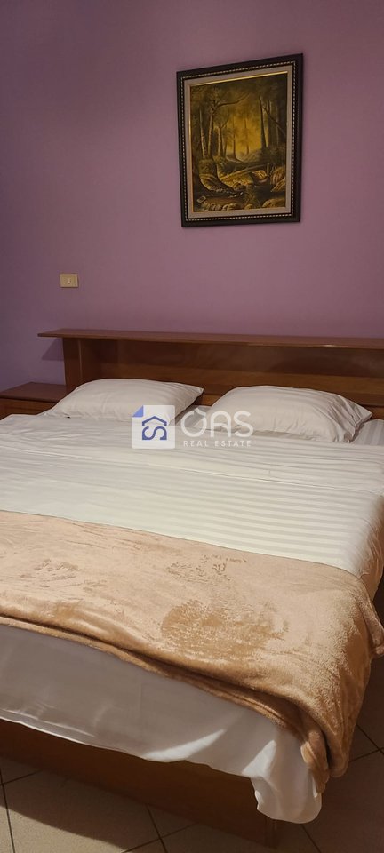 Jepet apartament me qera 2+1 ne Shkoze