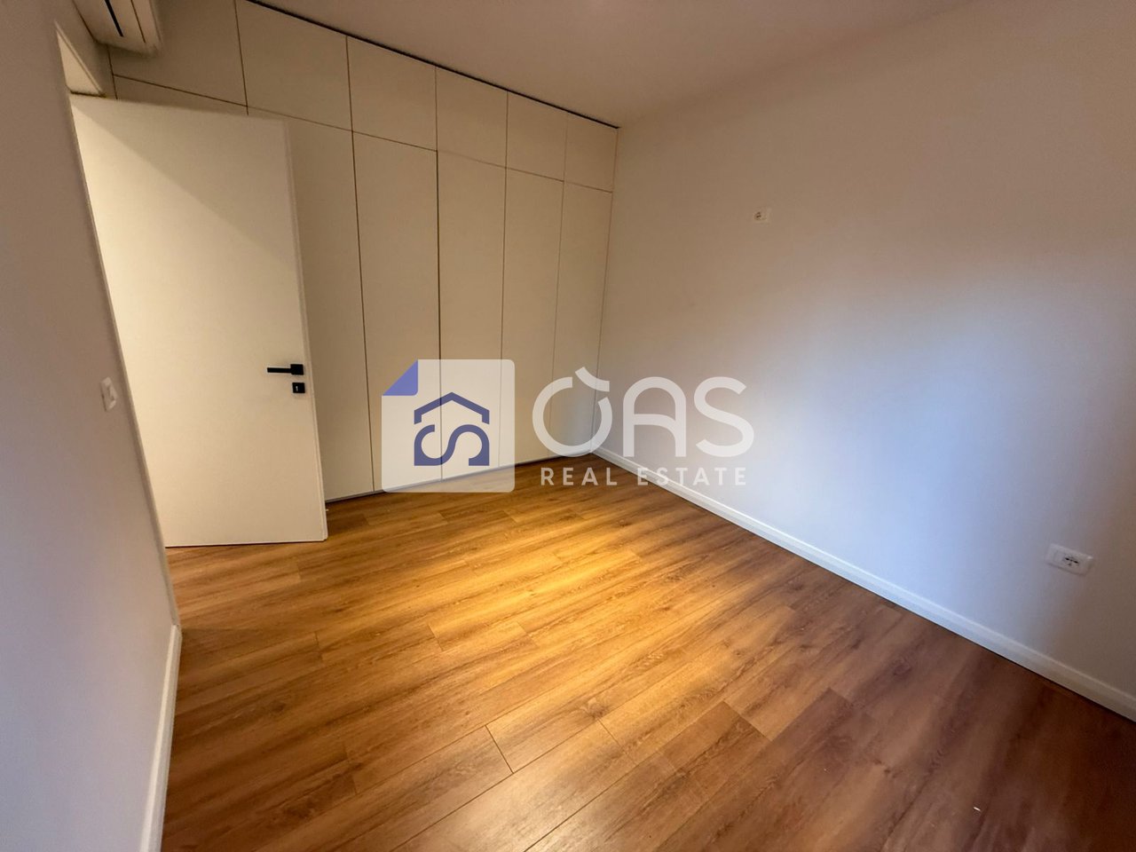 Apartment for rent 2+1+ parking space at Liqeni i Farkes 