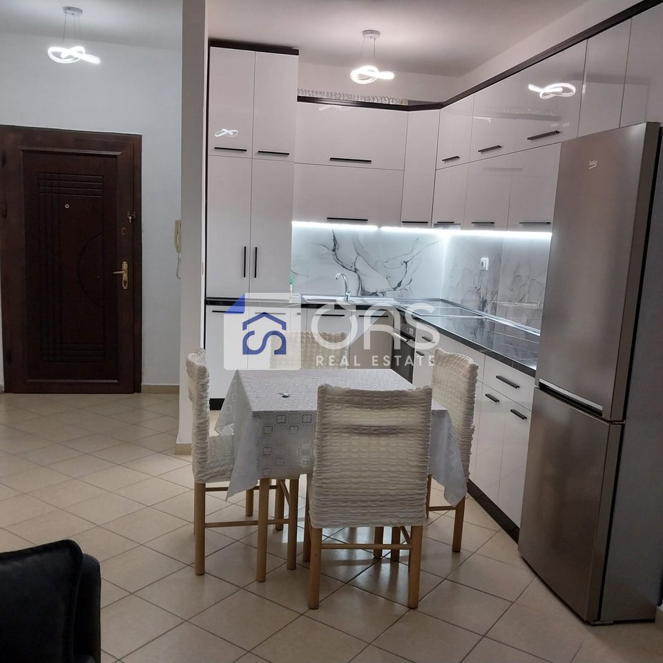 Appartamento 1+1 in affitto ad Astir