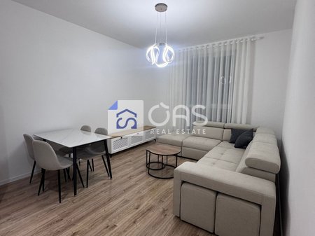 Si affitta appartamento 1+1 a Siri Kodra