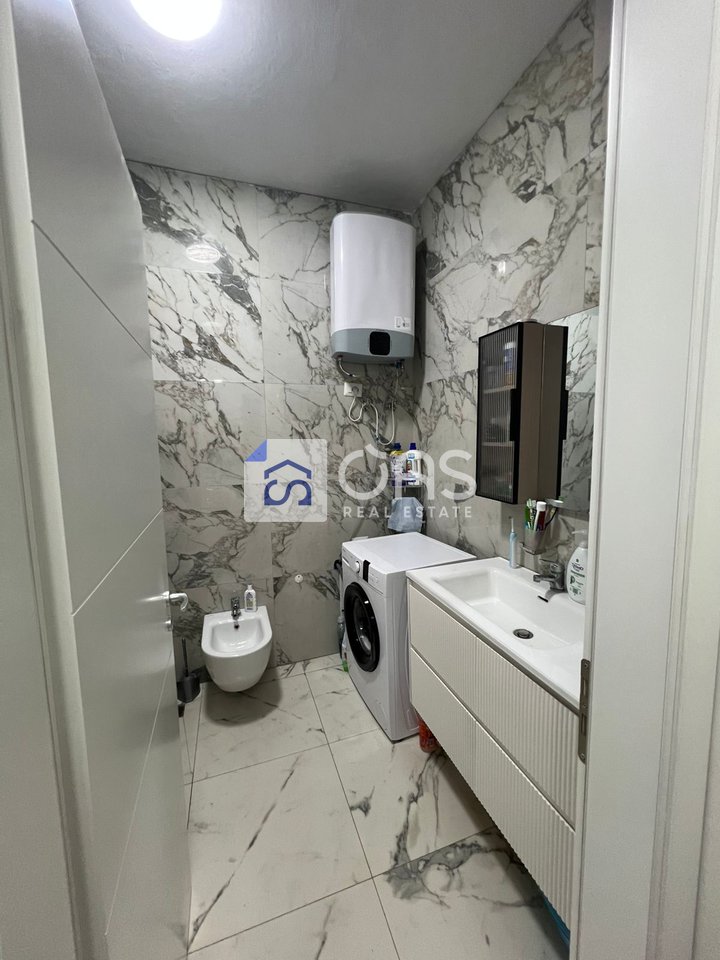 Jepet apartament 1+1 Tek Ish Fusha e Aviacionit