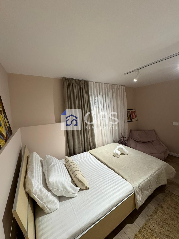 Jepet apartament me qera 2+1 pran Ambasades Amerikane