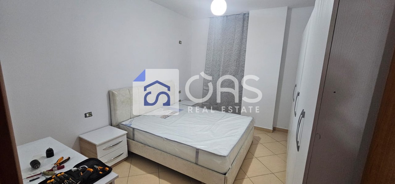 2+1+2 apartment for rent in Yzberisht