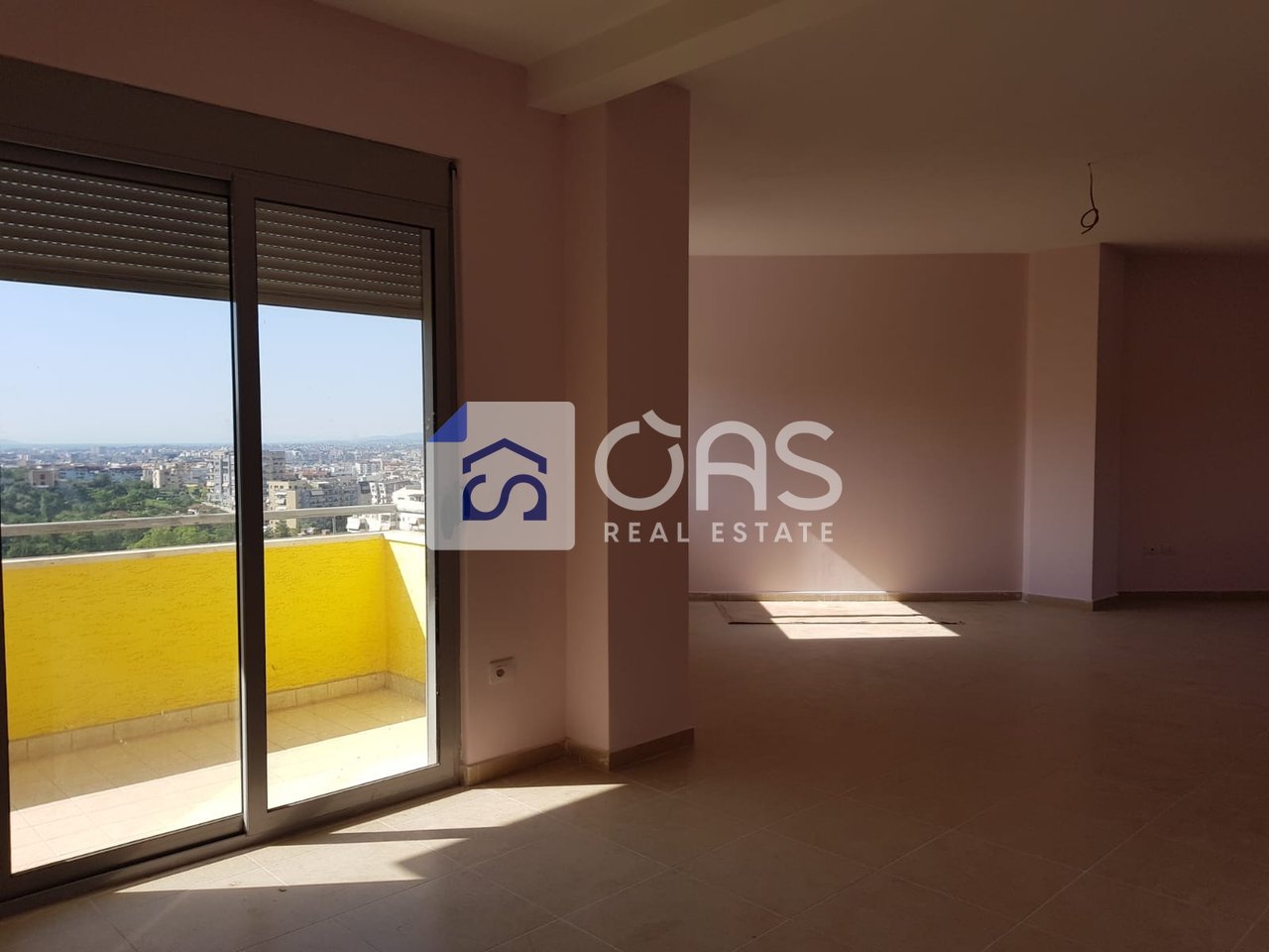 Apartment 3+1+3 for sale near the Dry Lake