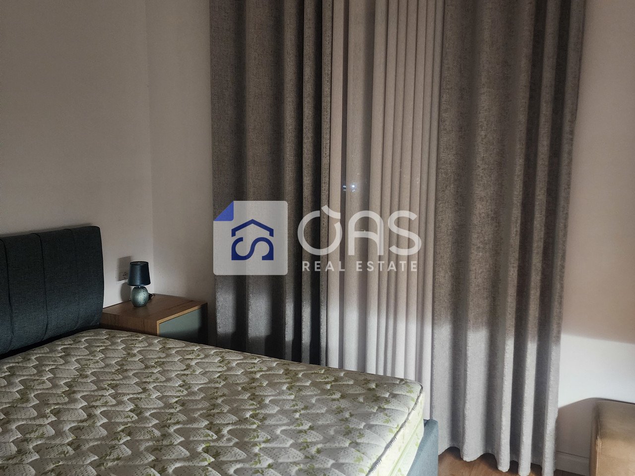 Jepet apartament me qera 2+1  ne Astir Vila L