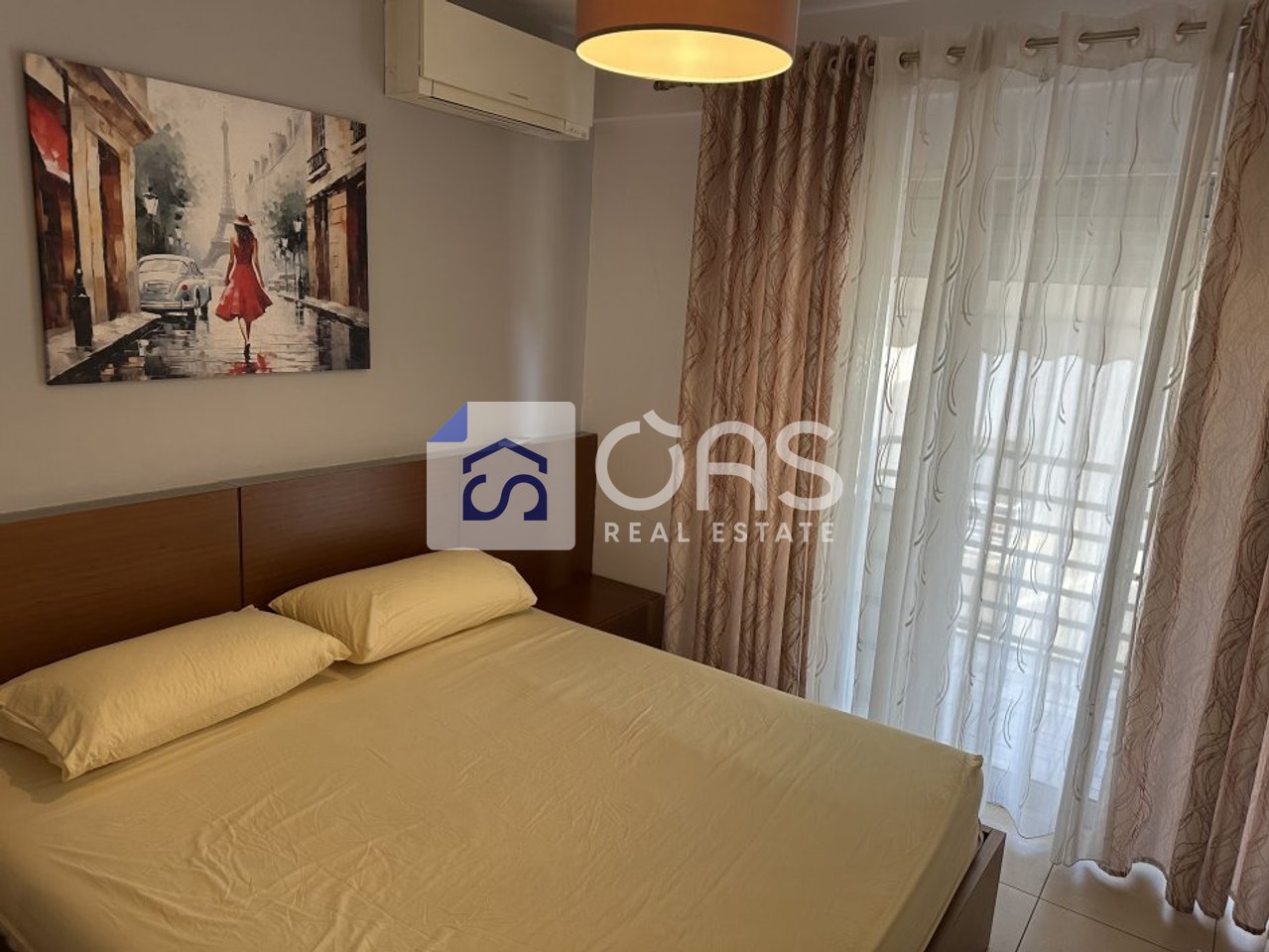 Jepet me qera apartament 1+1 ne 5 Maj (Pallati Concord Center)