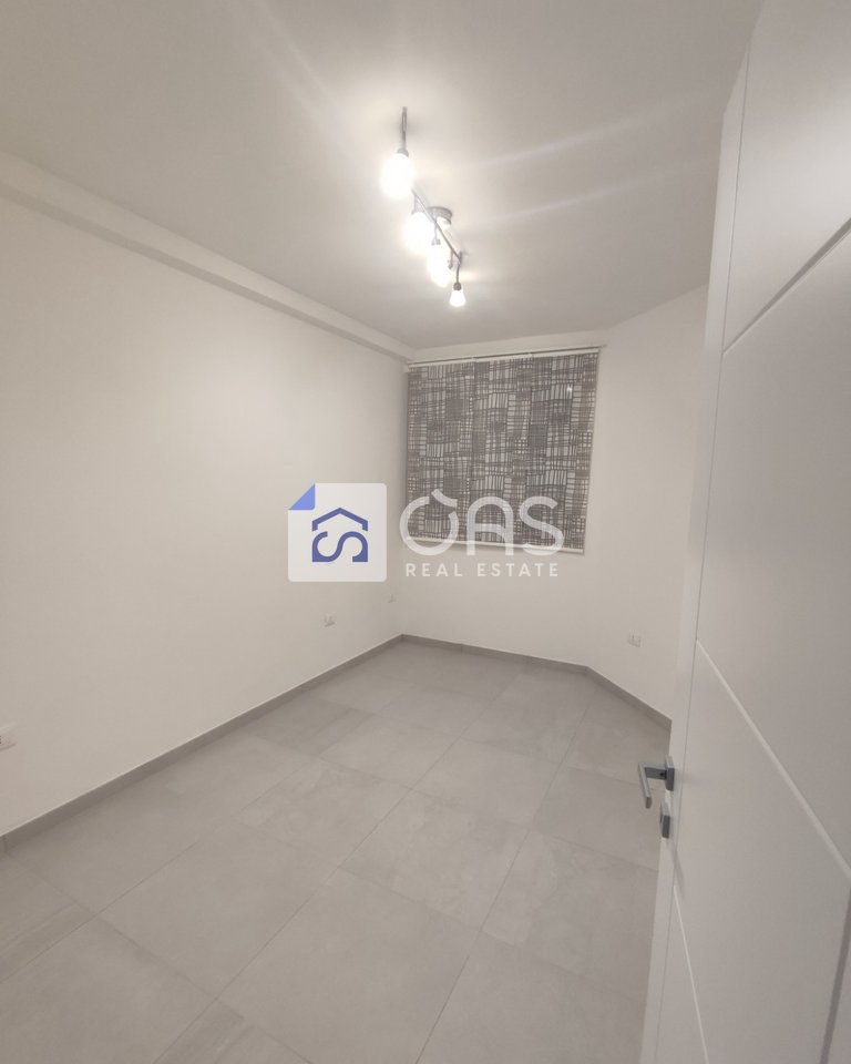 Jepet me qera apartament 2+1+2 ne Myslym Shyr.