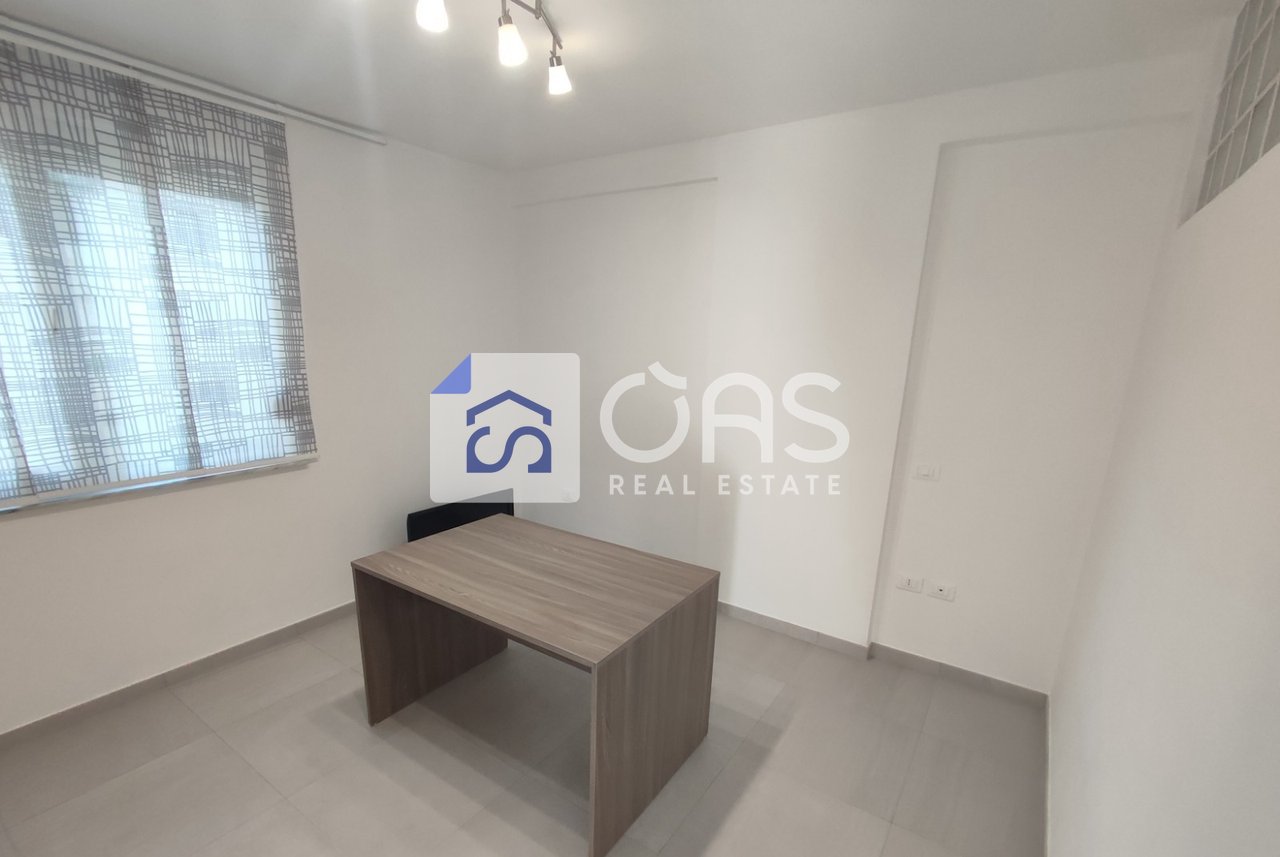 Jepet me qera apartament 2+1+2 ne Myslym Shyr.