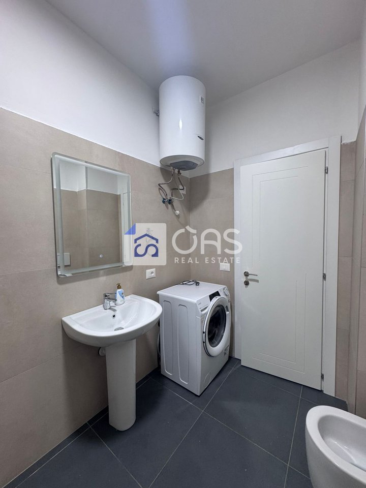 Si affitta appartamento 1+1 a Siri Kodra