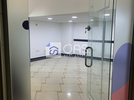 Shop for rent in the Center at the Gallery