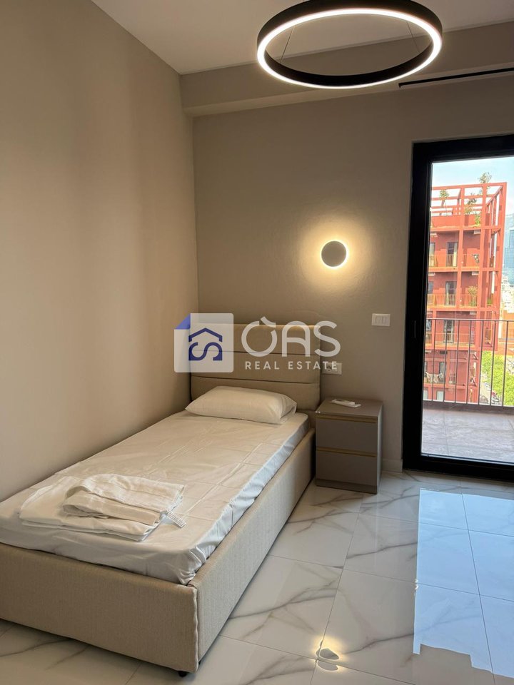 Jepet apartament 3+1+2 tek Rruga e kavajes  Garden Building