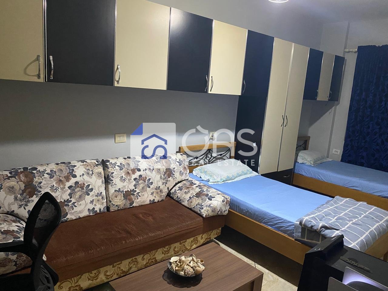 Shitet apartament 2+1 ne Freks