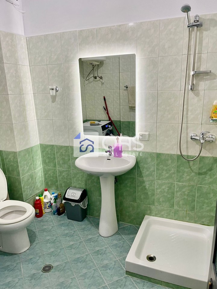 Jepet apartament me qera 2+1 ne Laprake