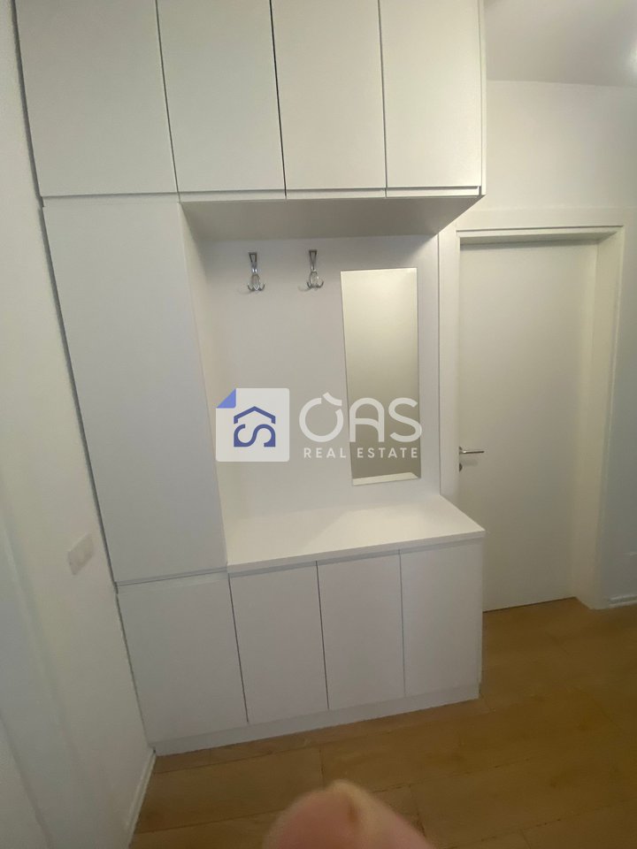 Jepet me qera apartament 1+1 tek 5 Maji.