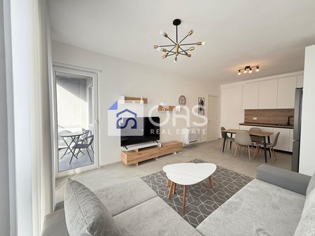 Jepet me qera apartament 2+1 te Univers City