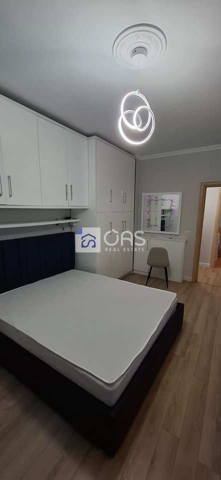 Jepet me qera apartament 1+1 tek Kodra e Diellit (Tek Eleonora)