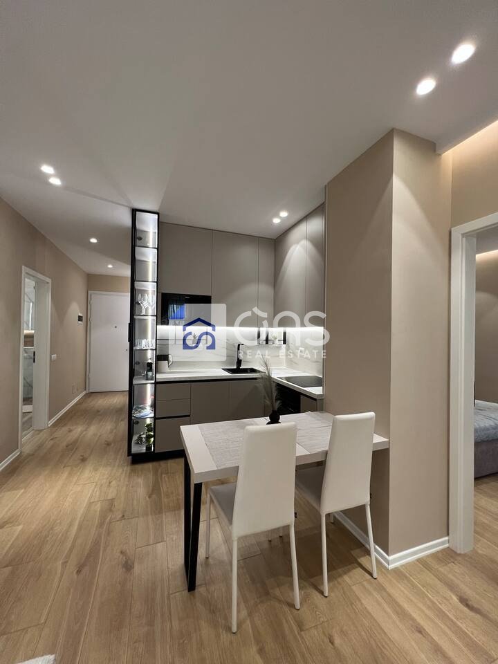 Appartamento 1+1 in affitto a Siri Kodra (Kontakt Palace)