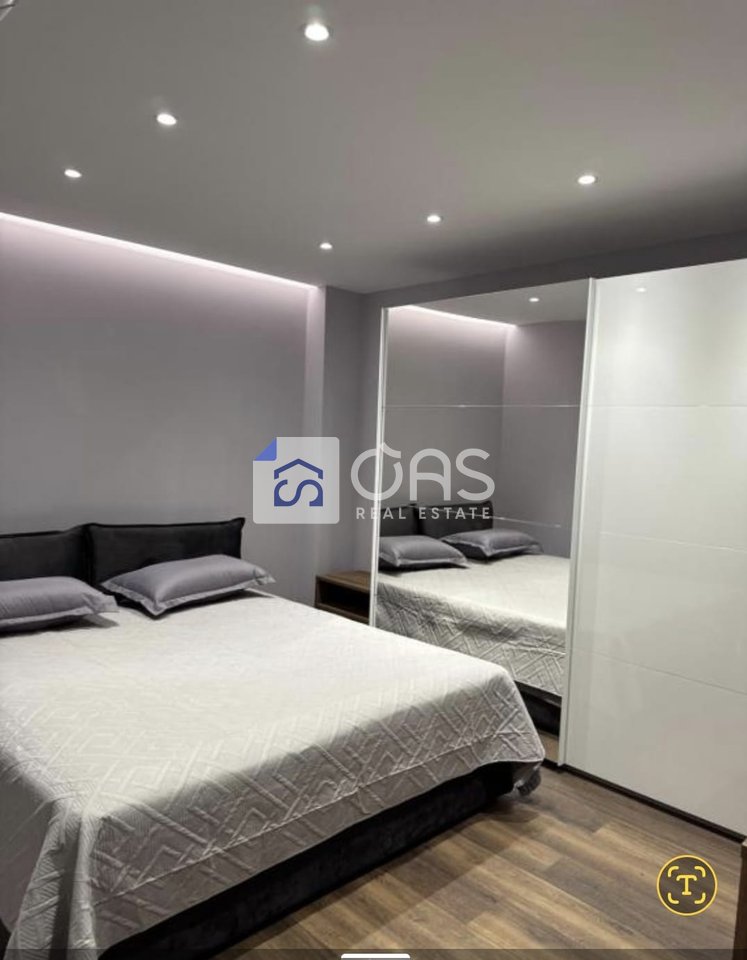 Jepet apartament me qera 1+1 tek Stacioni i Trenit