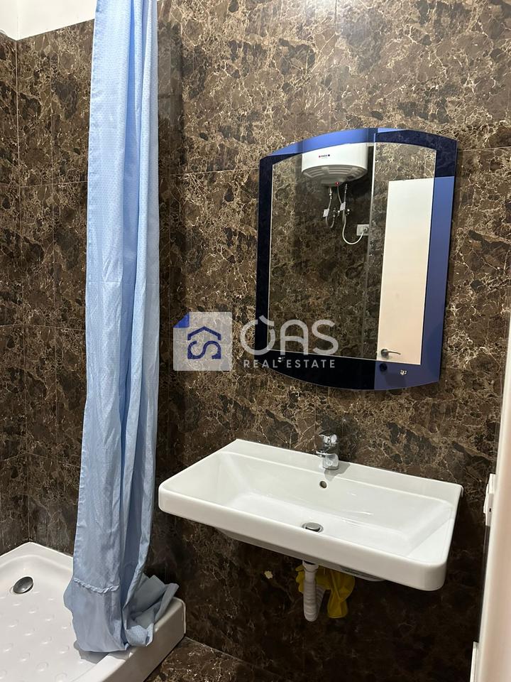 Jepet me qera apartament 2+1 te  Zogu I Zi