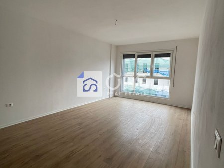 Vendesi appartamento 2+1+2 a Don Bosko