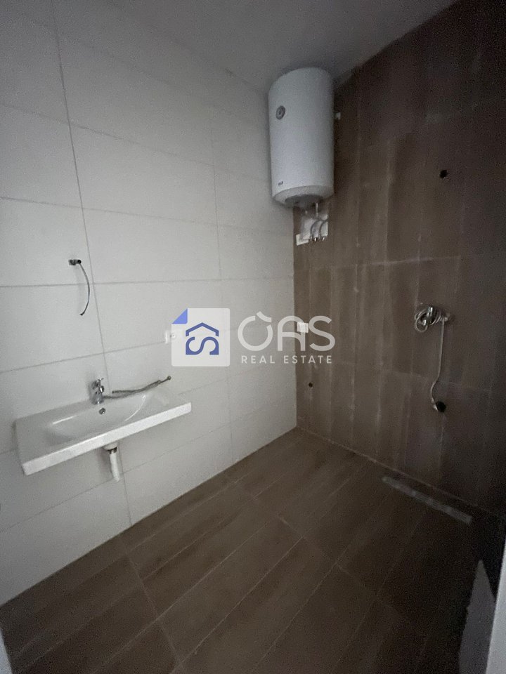 Vendesi appartamento 2+1+2 a Don Bosko