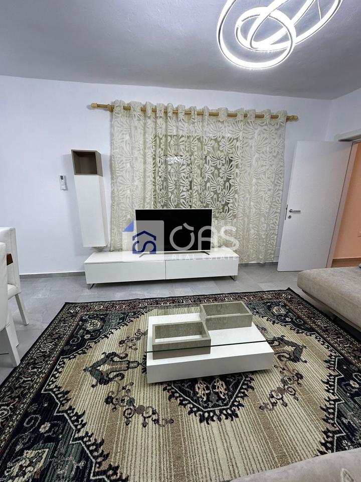 Jepet dublex me qera 2+1 tek Stacioni i Trenit