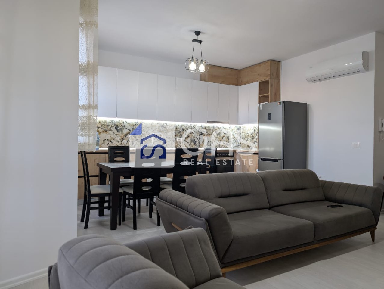 Affittasi appartamento 2+1+posto auto in Astir River Residence.